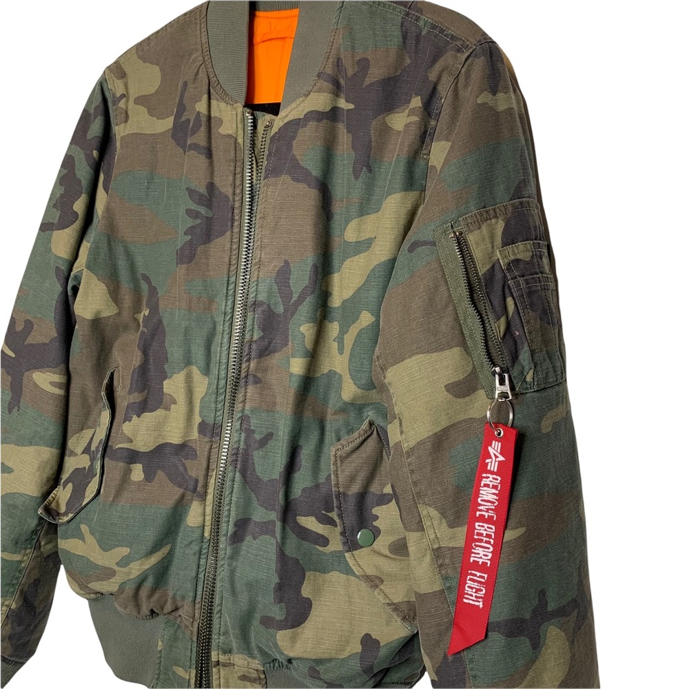 Alpha Industries Remove Before Flight Jacket- Rev… - image 7